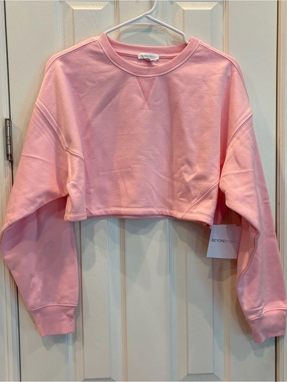 Beyond Yoga LuxeFleece™ Cropped Sweatshirt - Picture 6 of 6